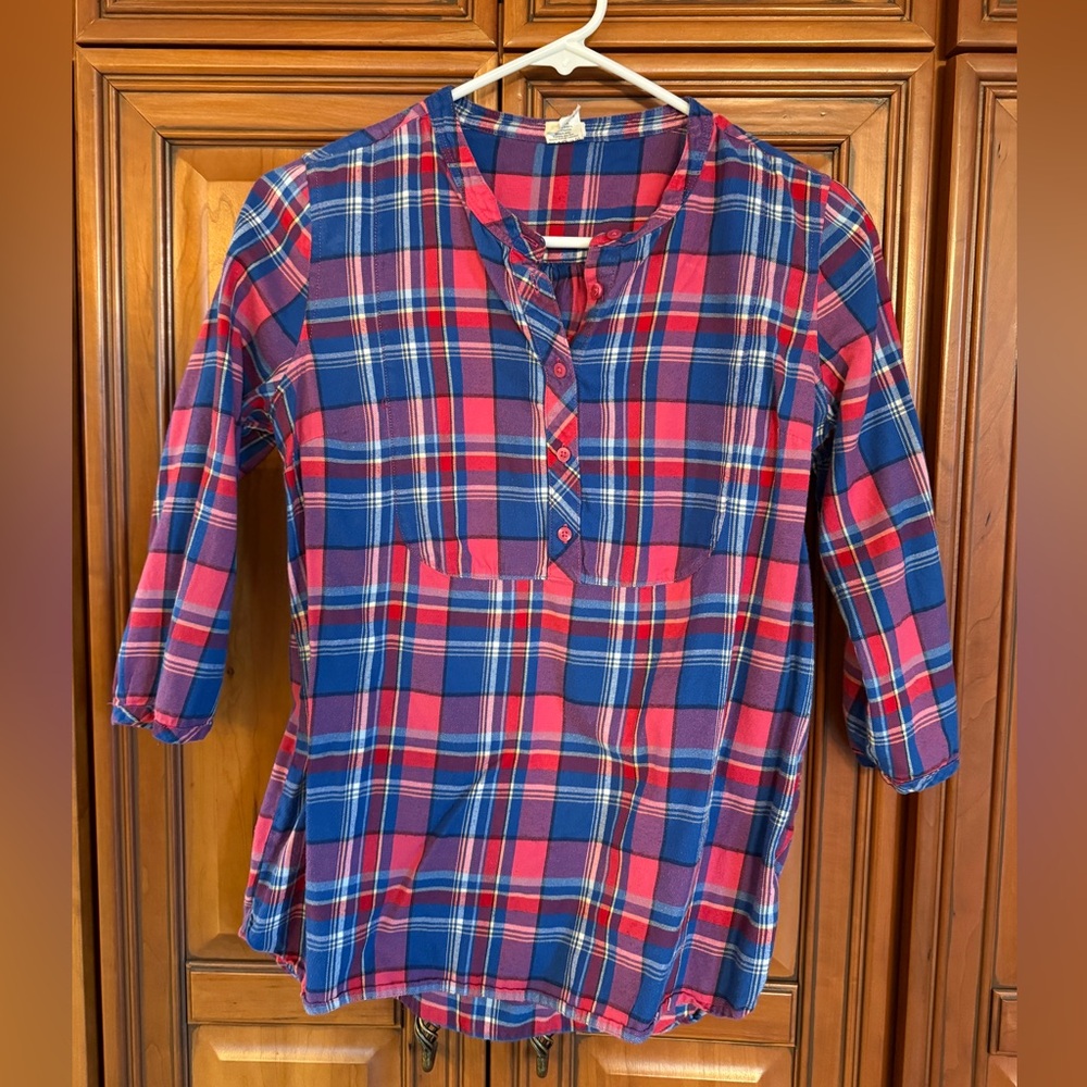 Guc crew cuts shirt